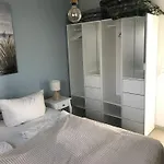 Strandhaus-seeschwalbe * Fehmarnsund