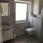 Strandhaus-seeschwalbe * Fehmarnsund