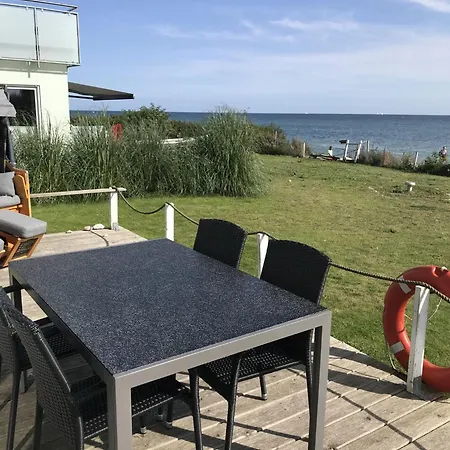 Strandhaus-seeschwalbe Prázdninový dům *